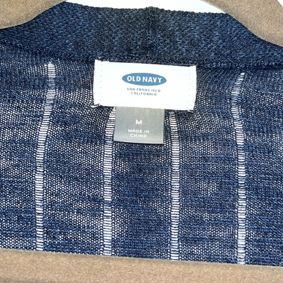 Old Navy Sleeveless Cardigan - Picture 4 of 6